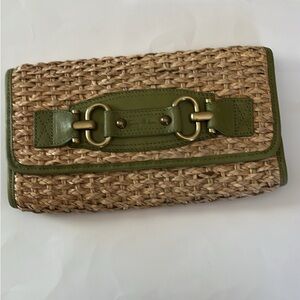 Tommy Bahama Cayman straw clutch bag purse moss green magnetic closure NWOT